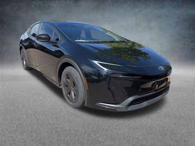 2023 Toyota Prius LE FWD photo