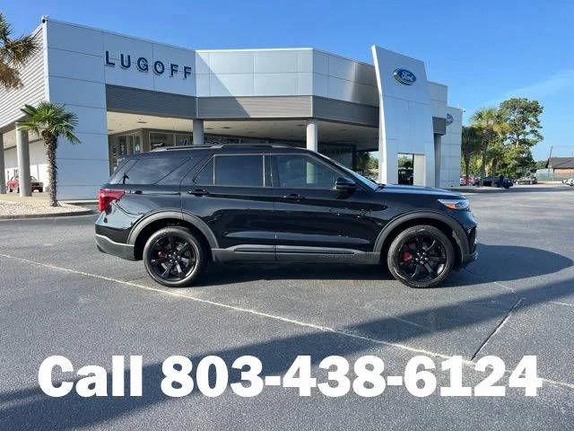 2023 Ford Explorer ST 4WD photo