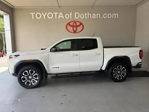 2023 GMC Canyon 4WD AT4 4WD photo