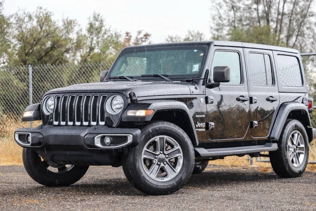 2021 Jeep Wrangler Unlimited Unlimited Sahara 4WD photo