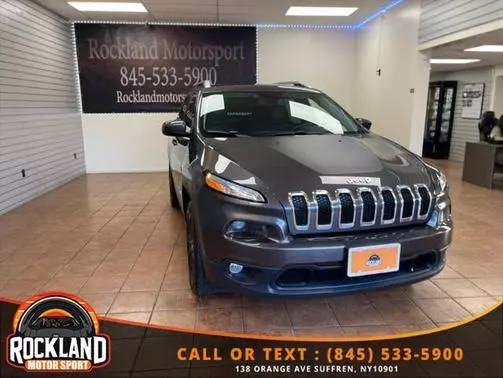 2018 Jeep Cherokee Latitude Plus 4WD photo