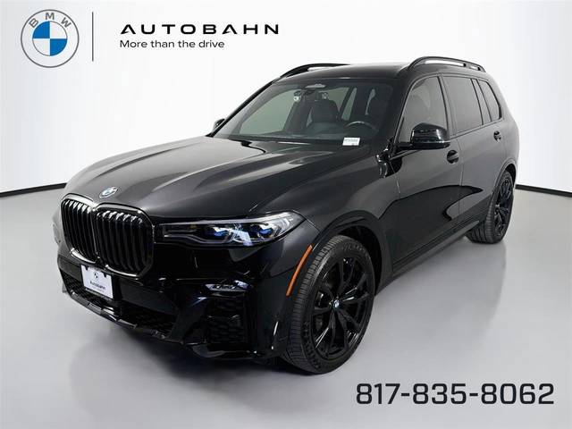 2022 BMW X7 M50i AWD photo