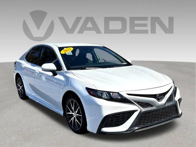 2023 Toyota Camry SE FWD photo