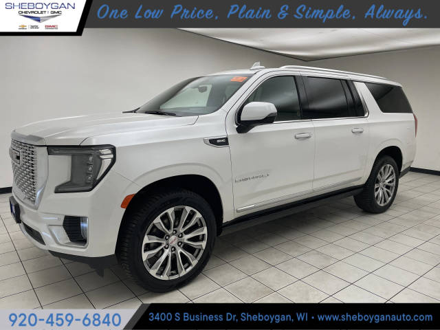 2022 GMC Yukon XL Denali 4WD photo