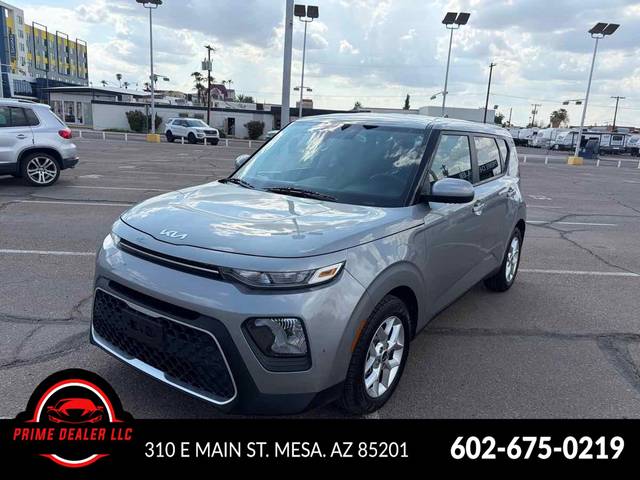 2022 Kia Soul LX FWD photo