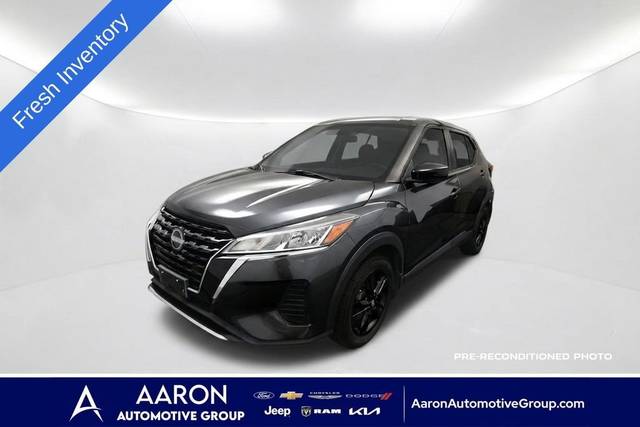 2022 Nissan Kicks S FWD photo