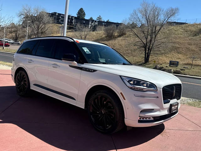 2023 Lincoln Aviator Reserve AWD photo