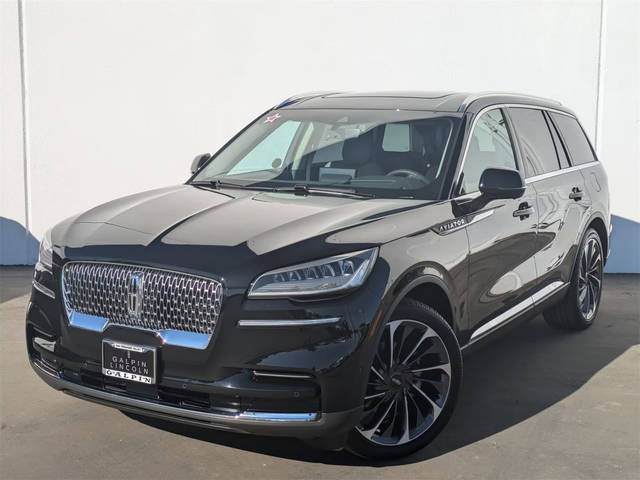 2023 Lincoln Aviator Reserve AWD photo