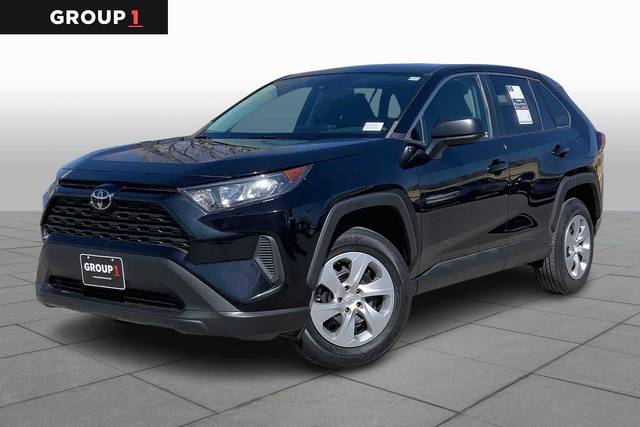 2022 Toyota RAV4 LE AWD photo