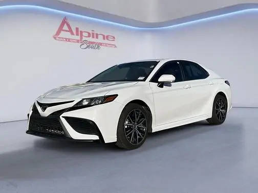 2023 Toyota Camry SE FWD photo