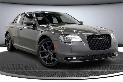 2021 Chrysler 300 300S RWD photo