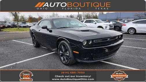 2021 Dodge Challenger SXT AWD photo