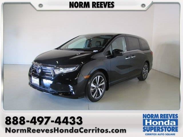 2022 Honda Odyssey Touring FWD photo