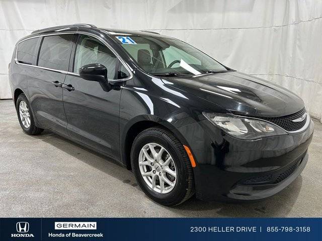 2021 Chrysler Voyager LXI FWD photo