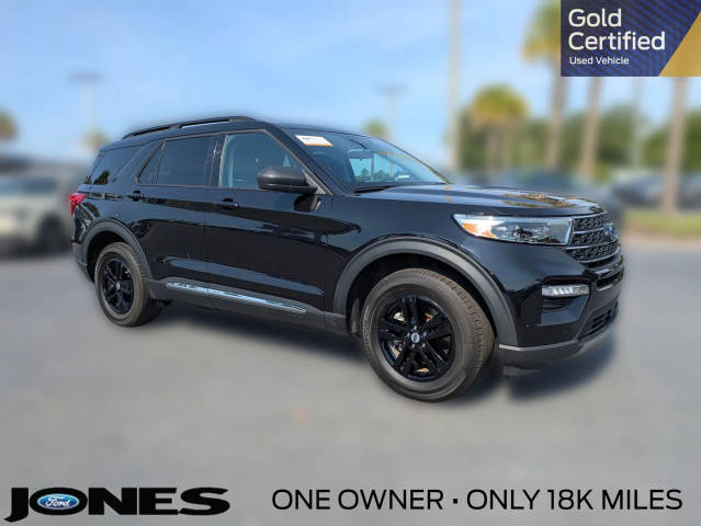 2023 Ford Explorer XLT 4WD photo