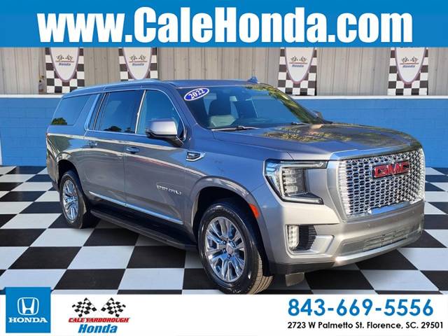 2022 GMC Yukon XL Denali 4WD photo