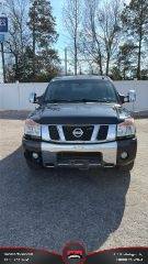 2015 Nissan Titan SL 4WD photo