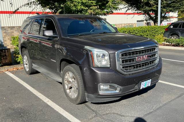 2015 GMC Yukon SLE 4WD photo