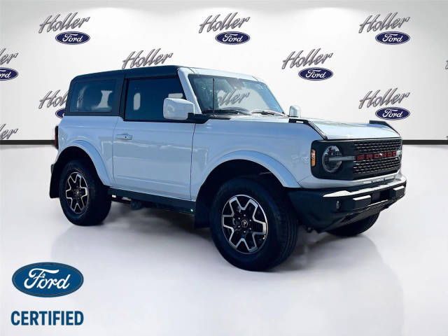 2023 Ford Bronco 2 Door Outer Banks 4WD photo