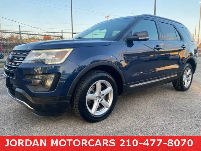2016 Ford Explorer XLT 4WD photo