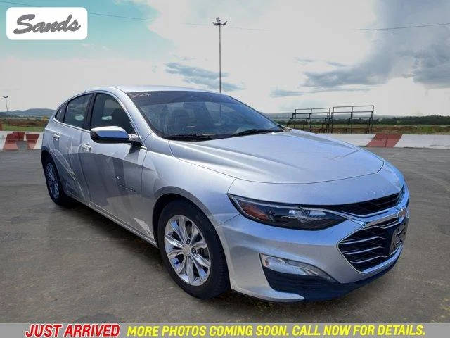 2021 Chevrolet Malibu LT FWD photo