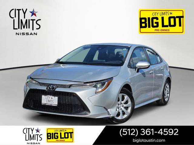 2021 Toyota Corolla LE FWD photo