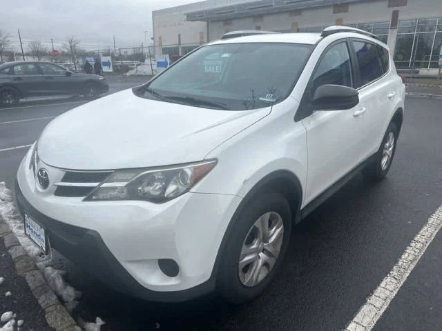 2015 Toyota RAV4 LE AWD photo