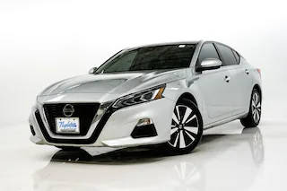 2022 Nissan Altima 2.5 SV FWD photo