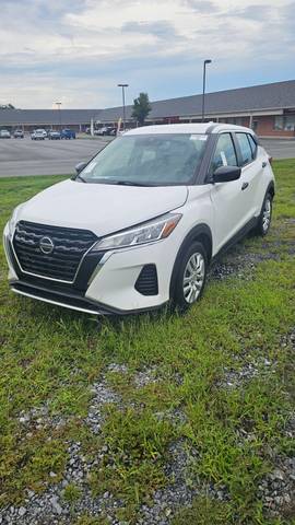 2021 Nissan Kicks S FWD photo