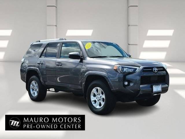 2021 Toyota 4Runner SR5 4WD photo