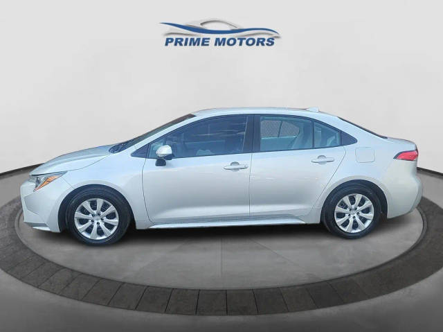 2021 Toyota Corolla LE FWD photo