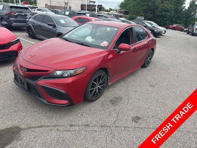 2021 Toyota Camry SE FWD photo