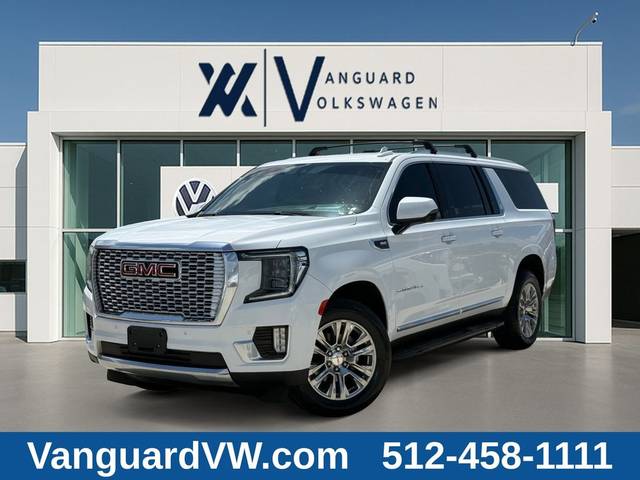 2022 GMC Yukon XL Denali 4WD photo