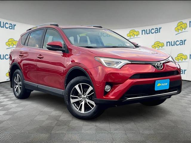 2016 Toyota RAV4 XLE AWD photo