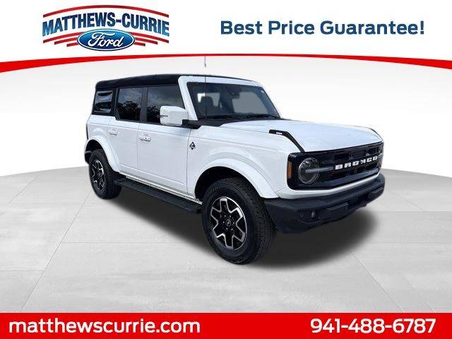 2023 Ford Bronco 4 Door Outer Banks 4WD photo