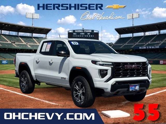 2023 GMC Canyon 4WD AT4 4WD photo
