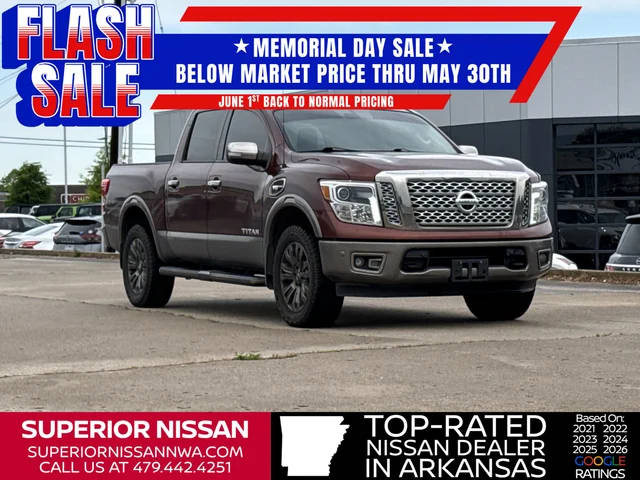 2017 Nissan Titan Platinum Reserve 4WD photo