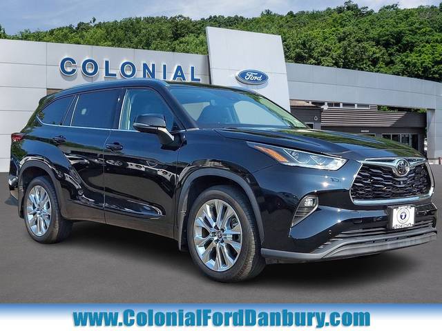 2021 Toyota Highlander Limited AWD photo