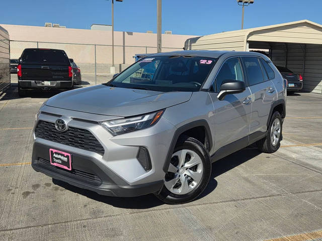 2023 Toyota RAV4 LE AWD photo