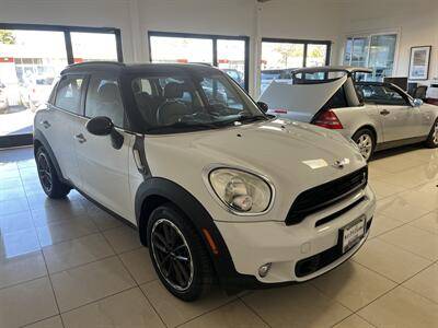 2015 MINI Countryman S FWD photo
