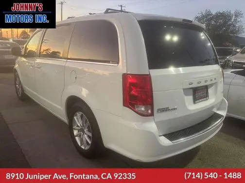 2020 Dodge Grand Caravan SXT FWD photo