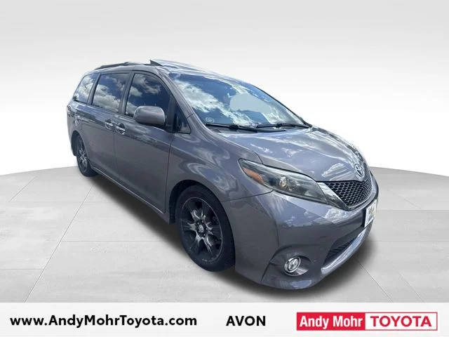 2015 Toyota Sienna SE Premium FWD photo