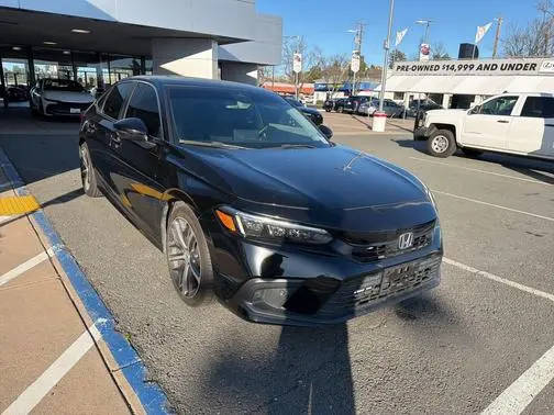 2022 Honda Civic Touring FWD photo