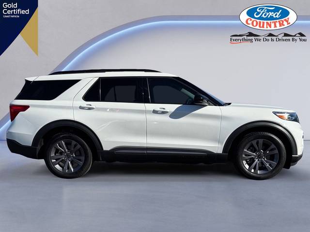 2023 Ford Explorer XLT RWD photo