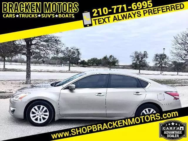 2015 Nissan Altima 2.5 S FWD photo