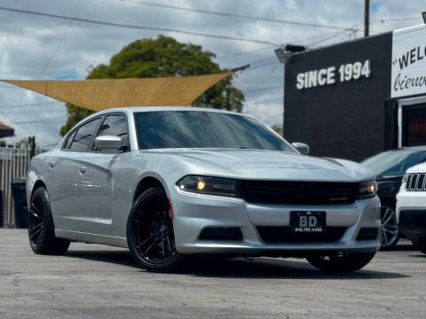 2021 Dodge Charger SXT RWD photo