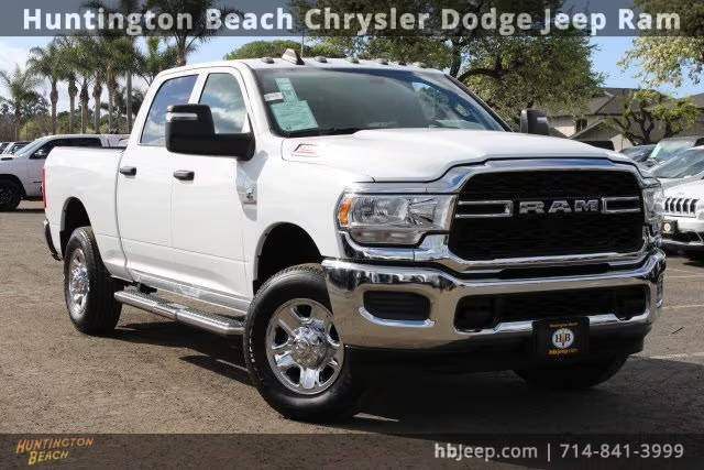 2023 Ram 3500 Tradesman 4WD photo