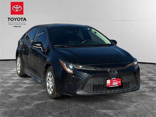 2021 Toyota Corolla LE FWD photo