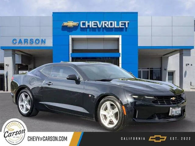 2022 Chevrolet Camaro 1LT RWD photo