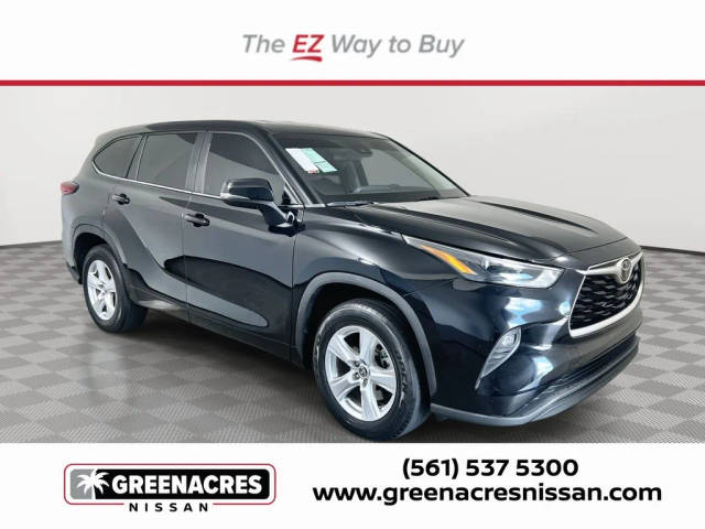 2023 Toyota Highlander XLE FWD photo